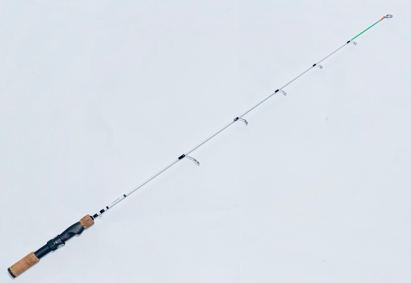 GCR 38'' White Gater M-F Ice Rod.